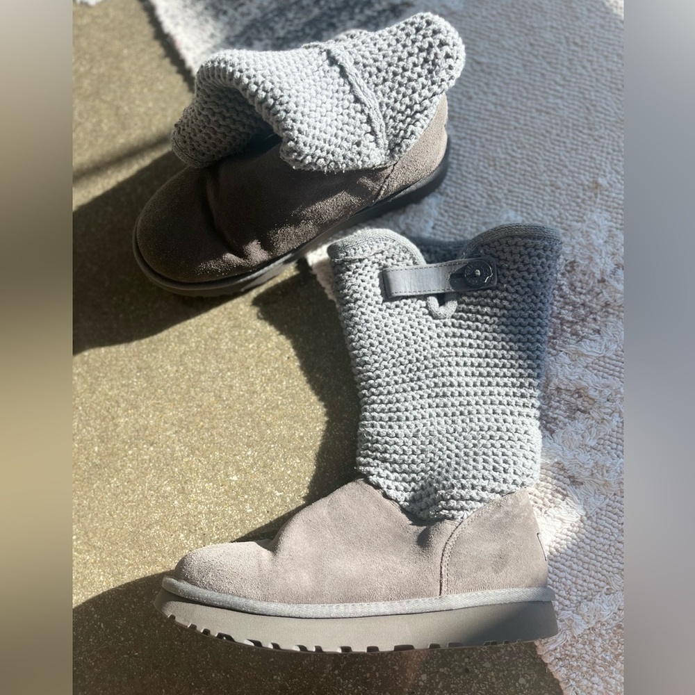 UGG women gray boots